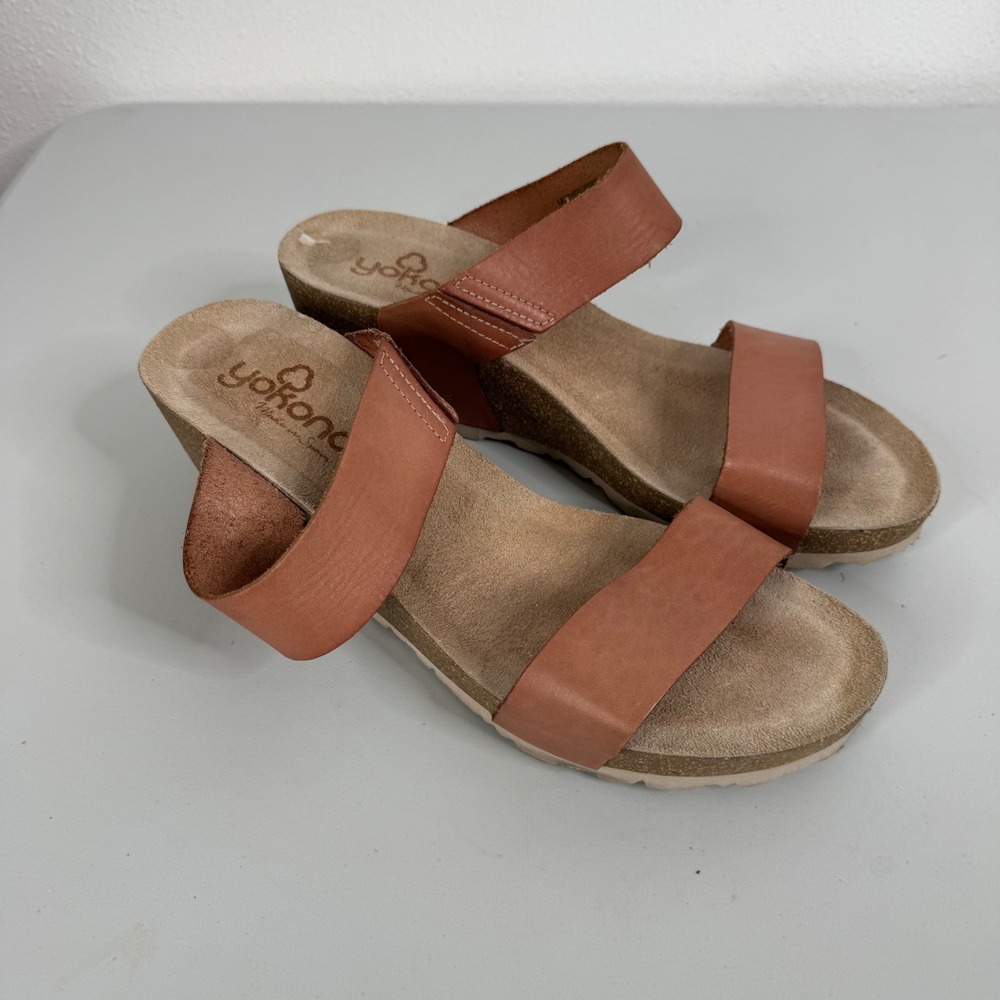 Yokono Leather Two Strap Wedge Sandals‎ Size 9.5